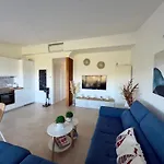 La Finestra Sul Mare Seaview 아파트