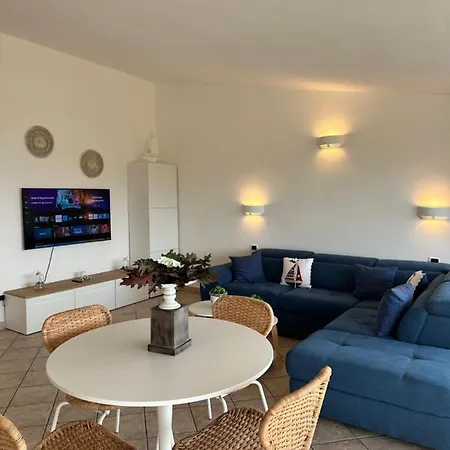 Apartment La Finestra Sul Mare Seaview Costa Corallina